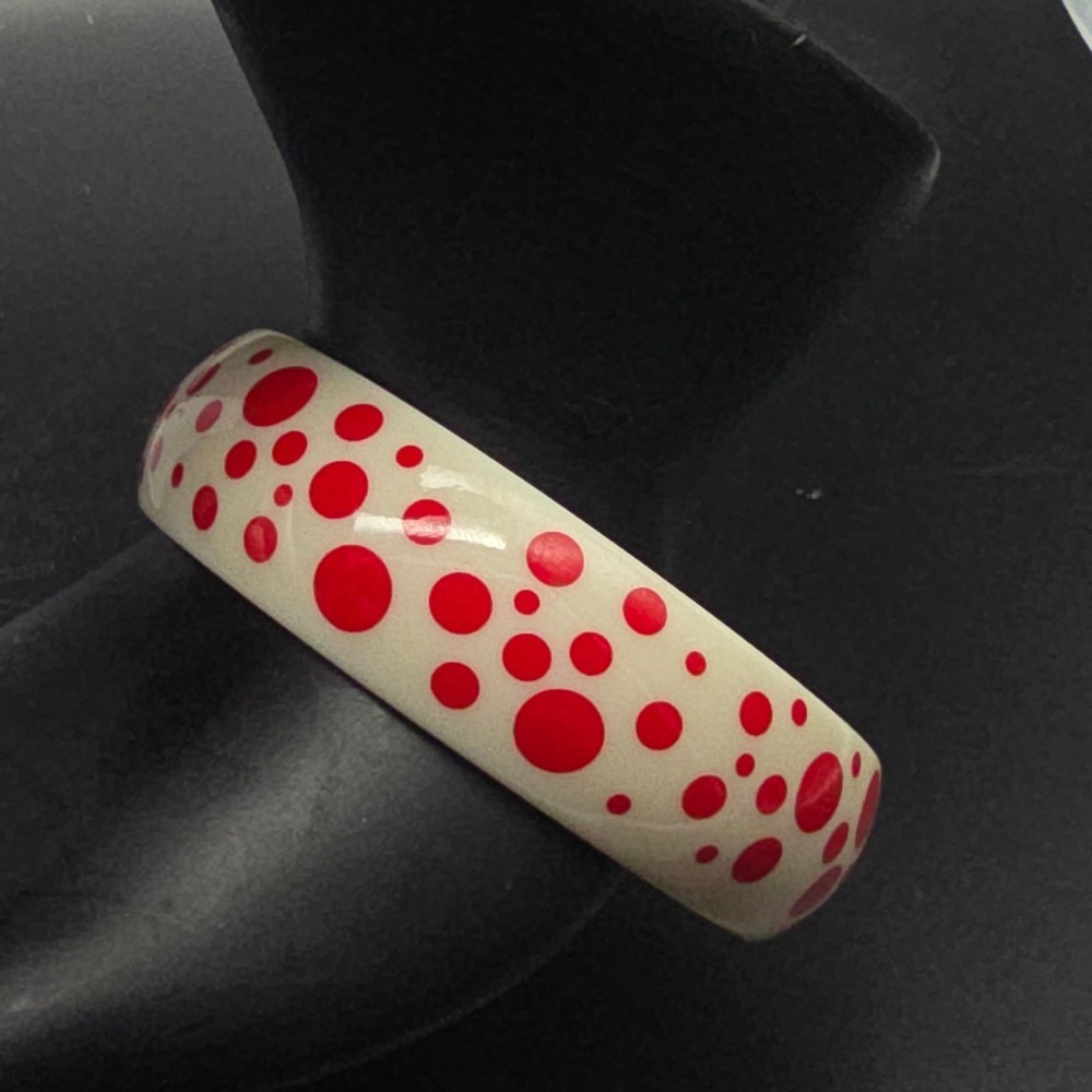 Avon 1987 Polka Dot Bracelet Red Vintage Plastic Costume Jewelry